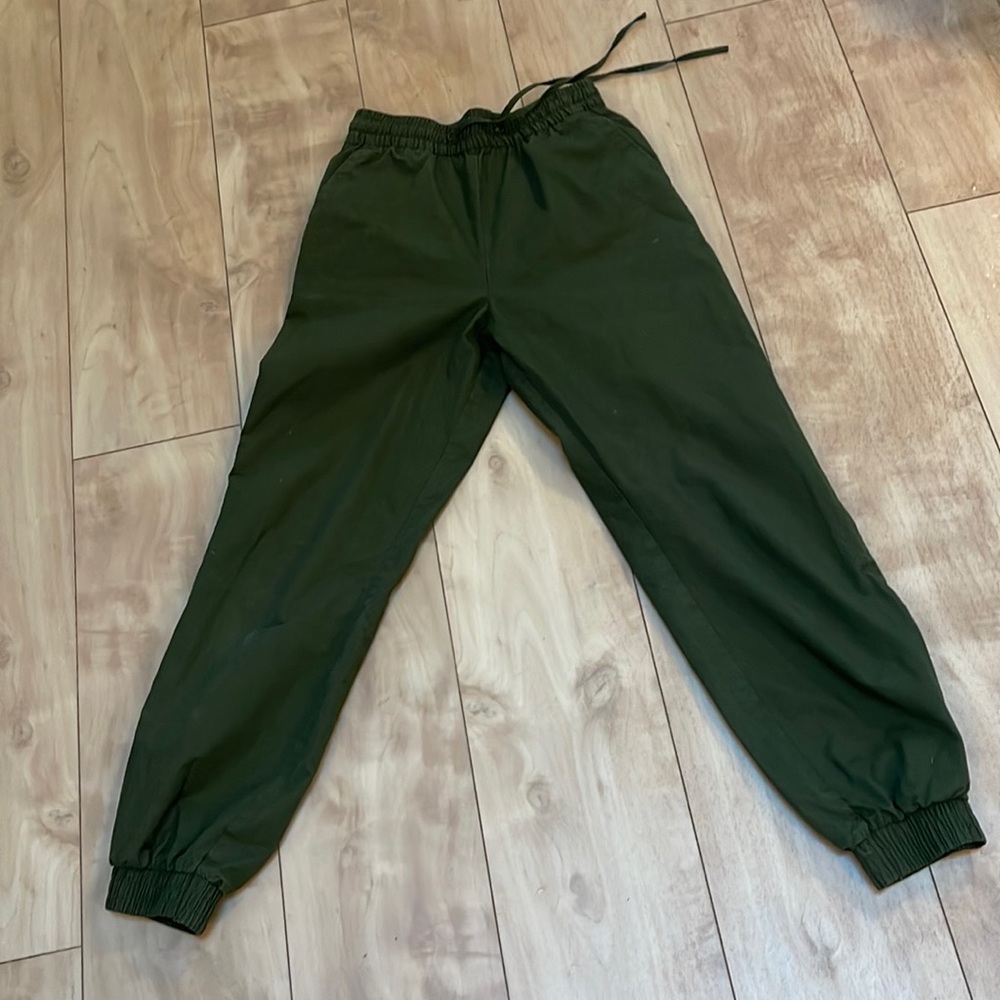 Green Monki Pants Joggers High Waist drawstring *Like New*